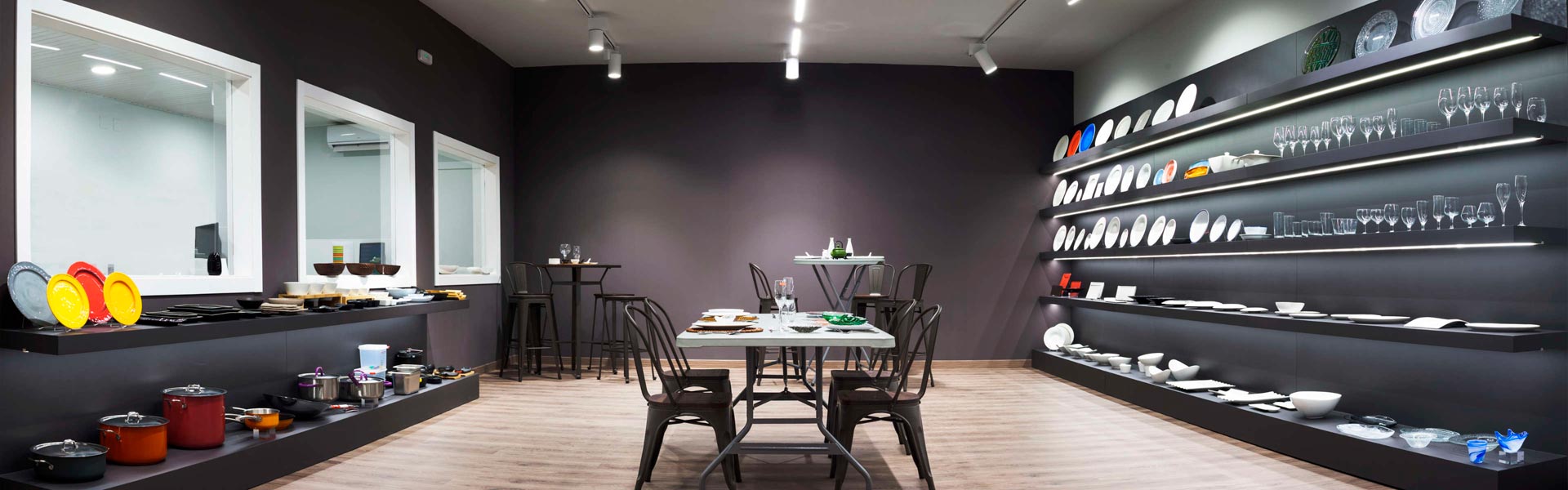 Equipamiento y mobiliario para hosteler&iacute;a y restauraci&oacute;n