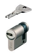 BOMBILLO ISEO R90 30X40 NIQUEL DOB EMB