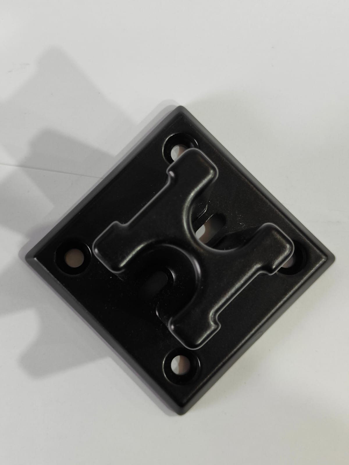 BASE ALUMINIO 40X40 BRUTO
