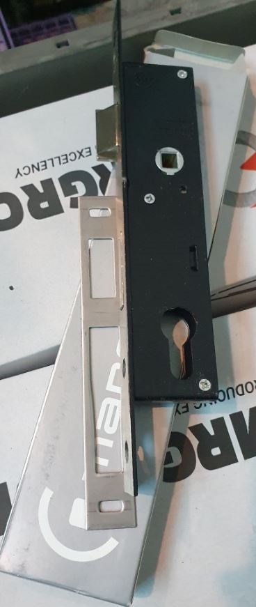 CERRADURA MARQUES 730/25-85 RESBA Y PALA BASCULA