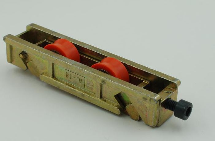 RUEDA A18 EM80 ZAMAK TANDEM REGUL.913