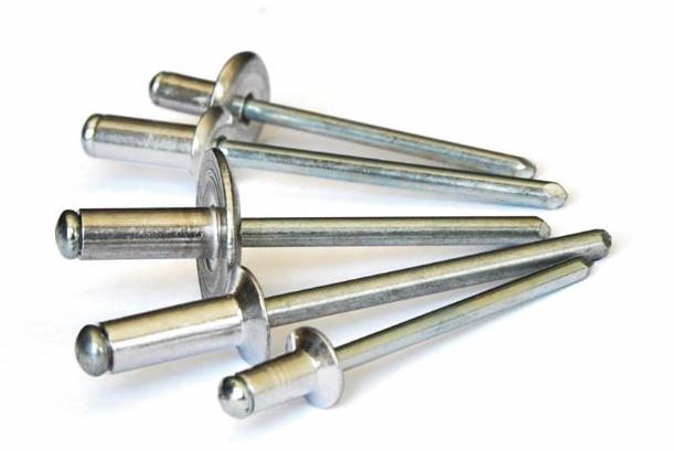 REMACHE 4 X 8 BRONCE