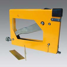 CLAVADORA MANUAL ELPA F18