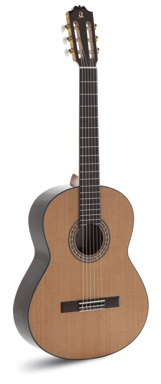 GUITARRA CLASICA ADMIRA A6 SERIE ARTESANÍA