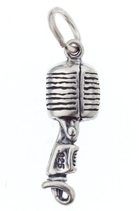 REGALO - COLGANTE DE MICROFONO (PLATA)