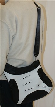 REGALO - BOLSA FORMA GUITARRA ELECTRICA STRATOCASTER *DESCATALOGADO*