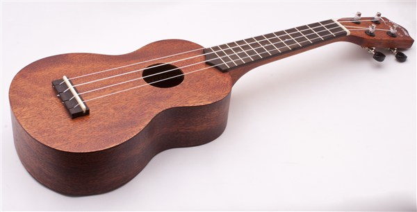UKELE SOPRANO - PURE TONE KAHANA