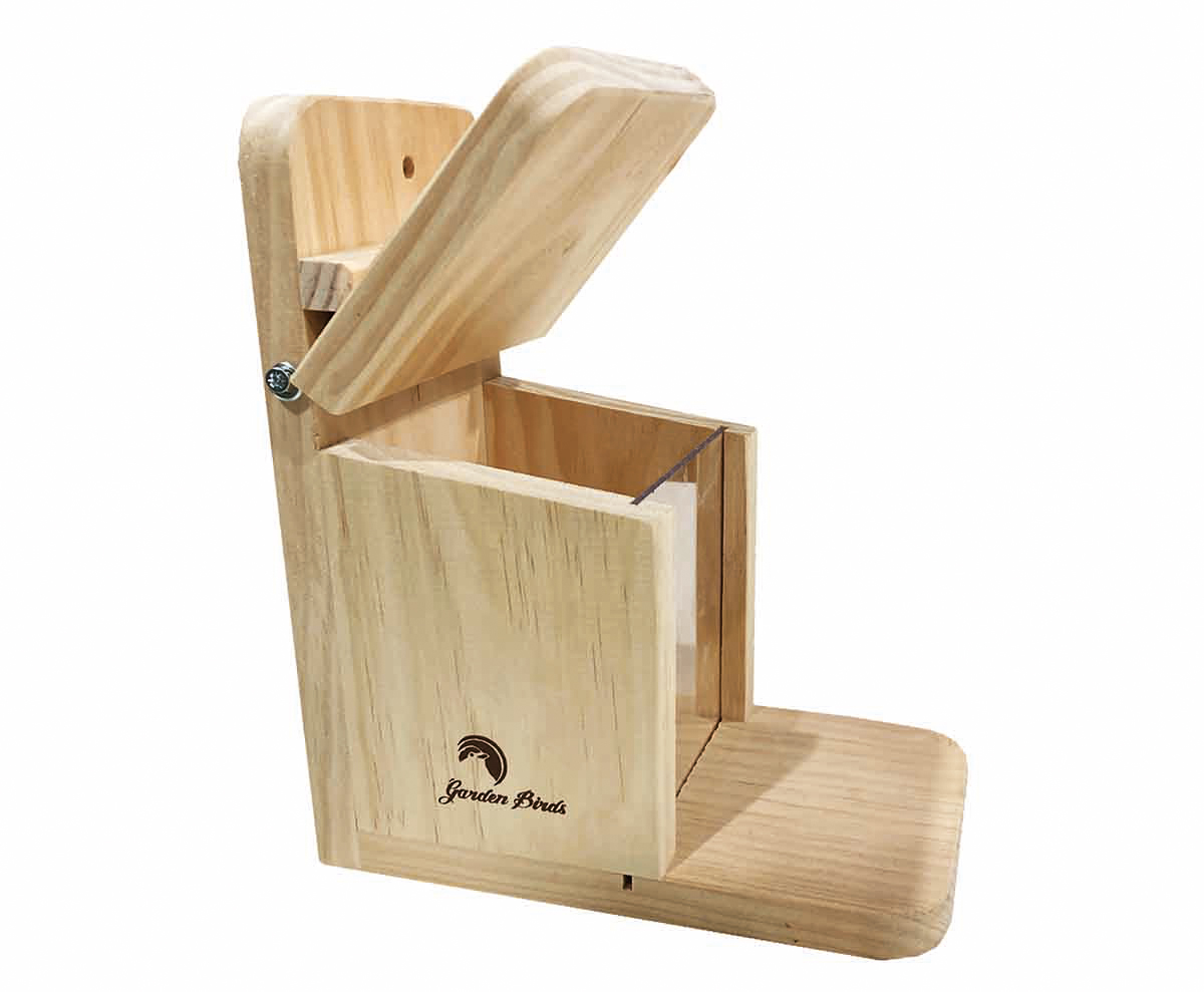 Comedero de madera para ardillas