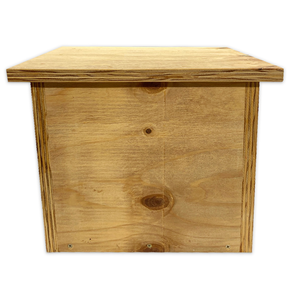 Caja nido para cernícalo vulgar en madera tratada