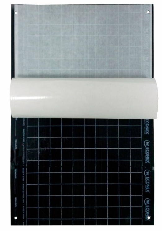 Trampa cromática negra engomada 40x25cm para la captura de tuta absoluta