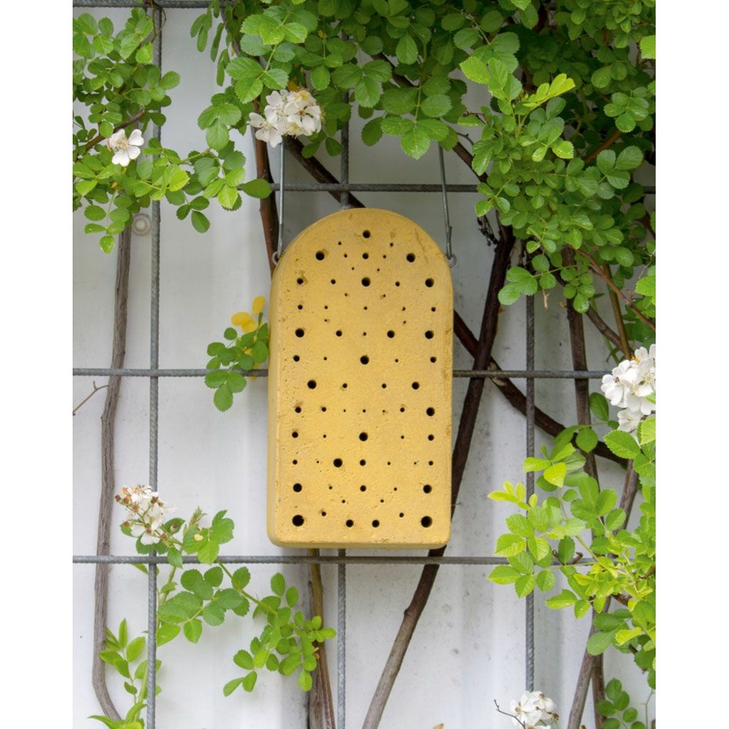Nido para himenópteros de cemento-madera_1