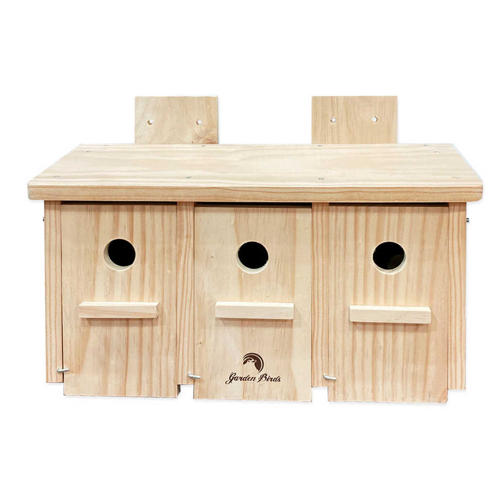 Caja nido de madera horizontal para gorrión común y molinero