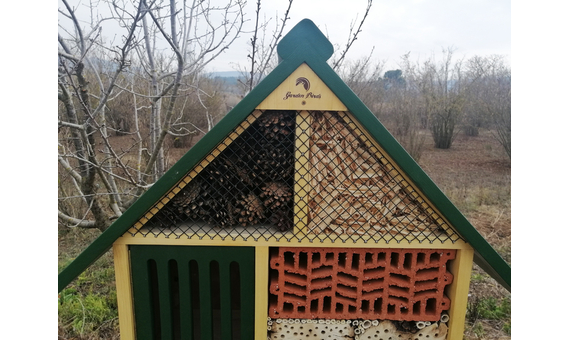 Hotel para insectos extra grande modelo Coliseo 3