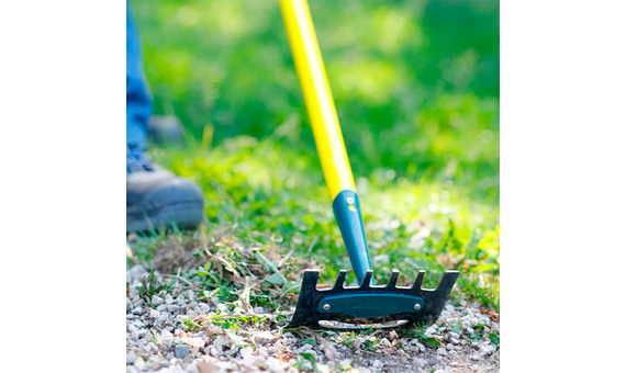 Binador-azada y rastrillo de jardín con mango de madera de 150cm naturOvert Leborgne 3