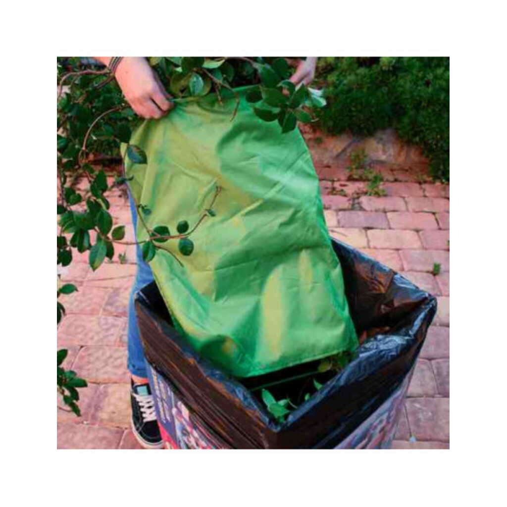 Delantal impermeable para recolección 5