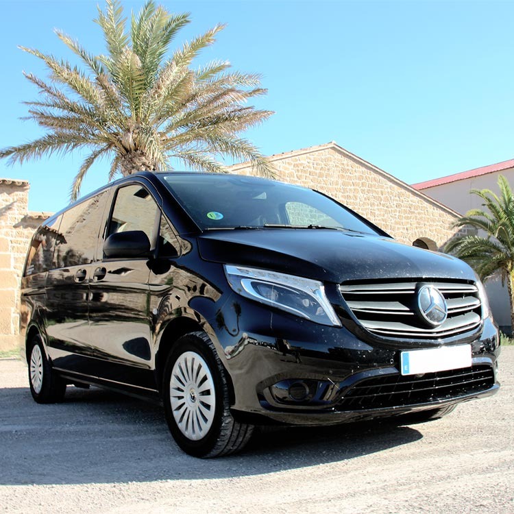 Alquiler Mercedes-Benz / Vito Tourer 116 CDI