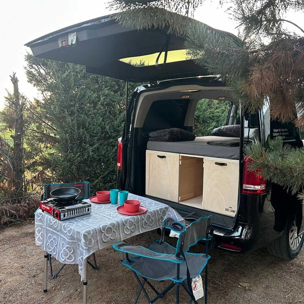 Alquiler Mercedes-Benz / Vito Tourer 116 CDI Camper