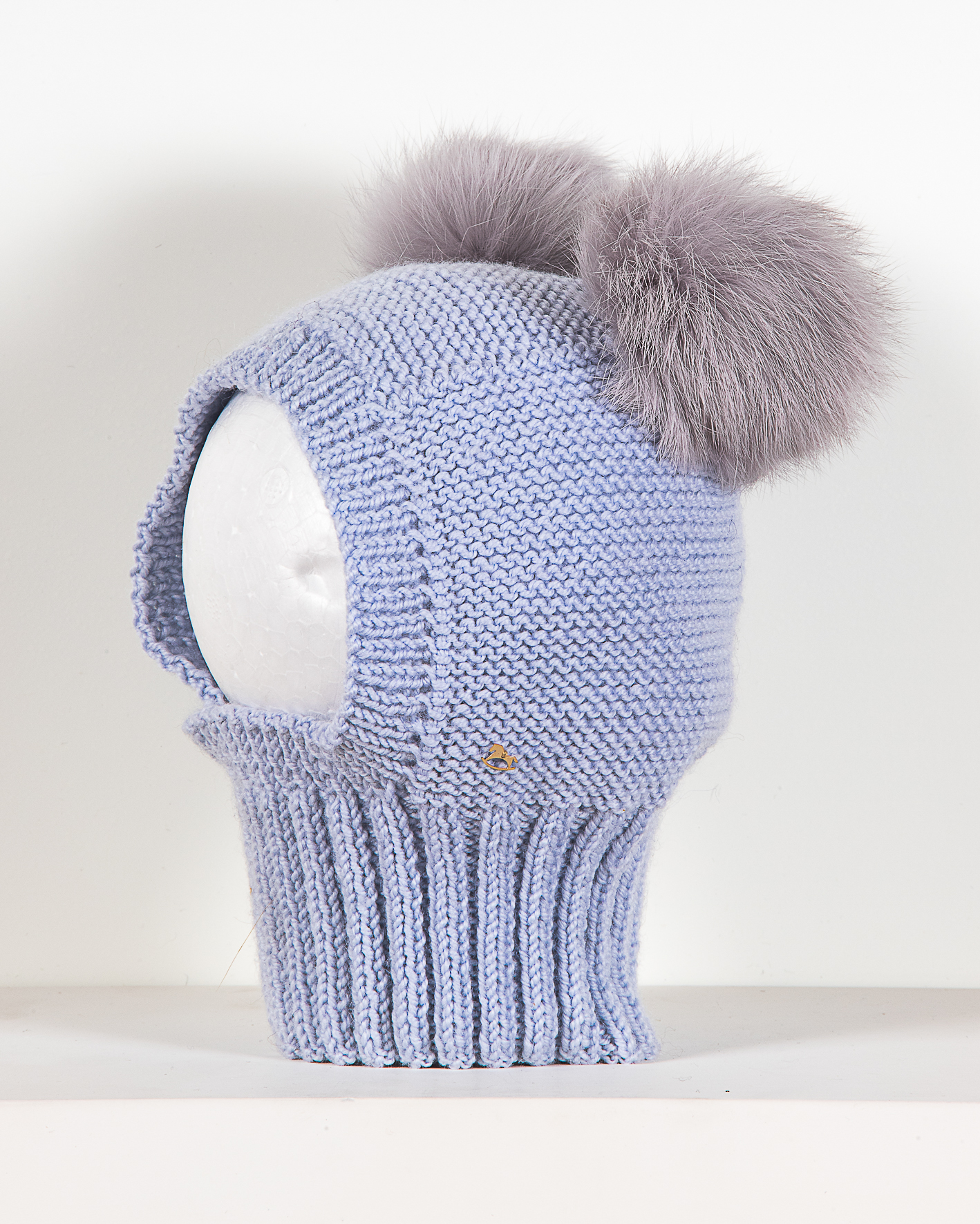 GORRO PASAMONTAÑAS MERINO CELESTE POMPON NATURAL CELESTE