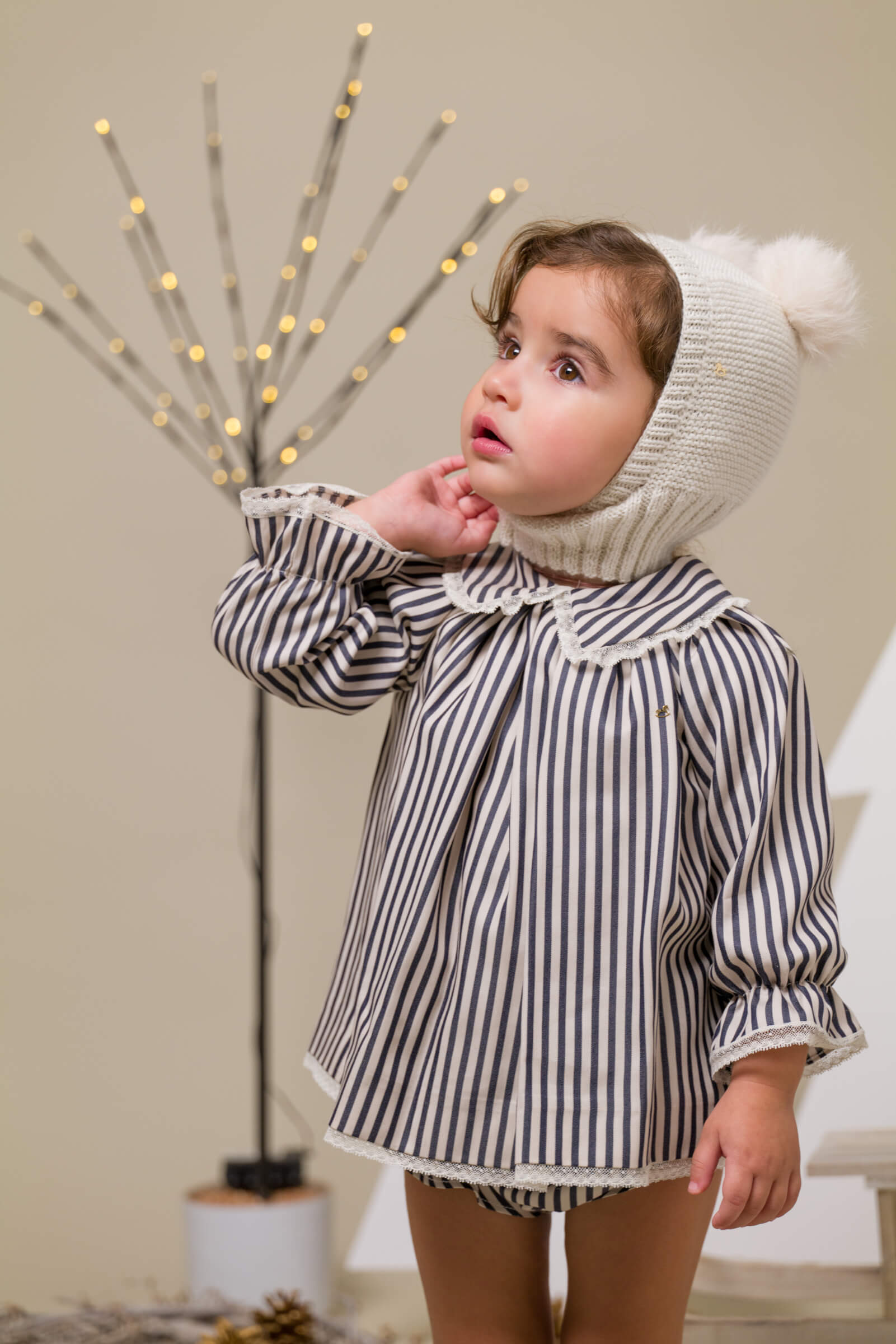 GORRO PASAMONTAÑAS MERINO CELESTE POMPON NATURAL HIELO 5