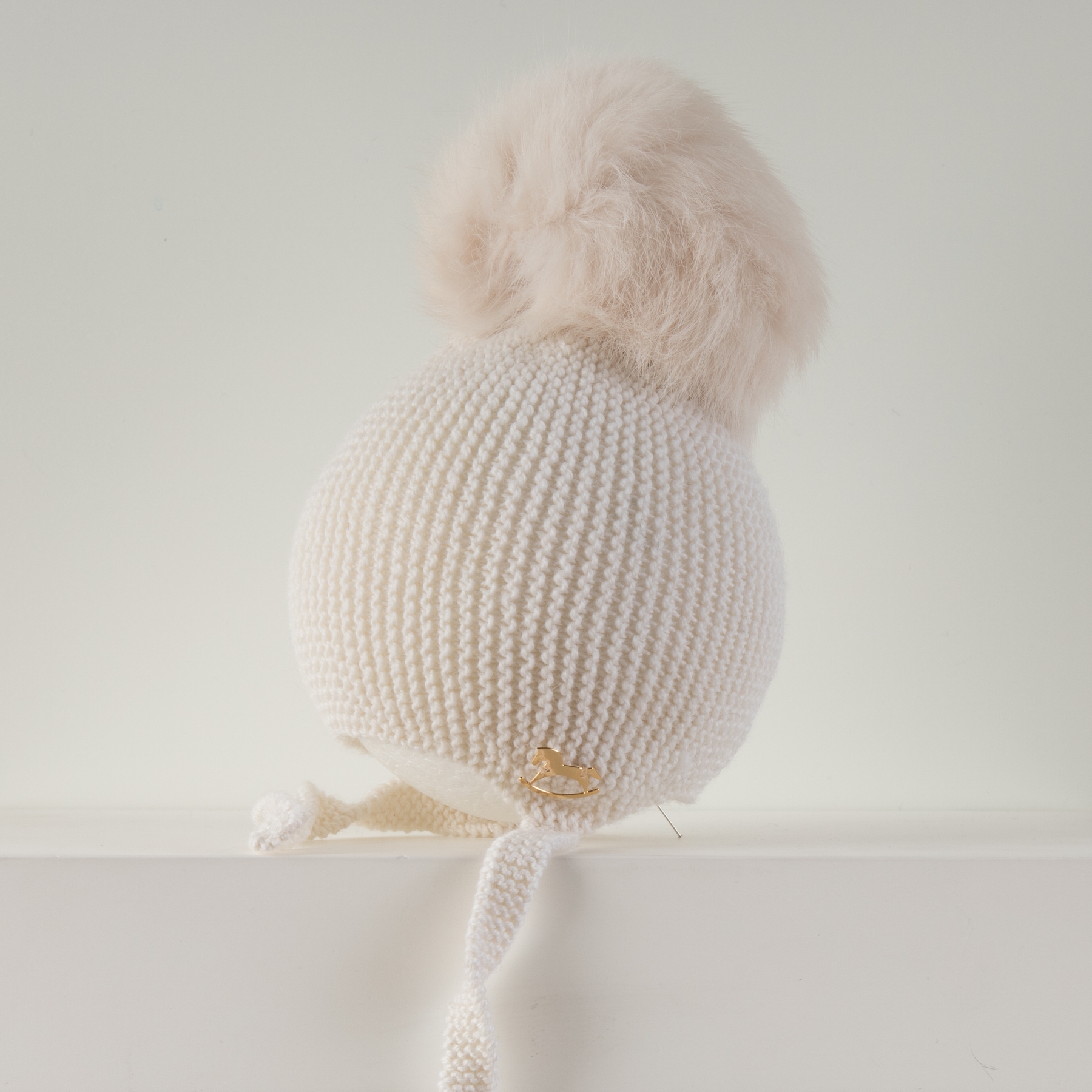 GORRO AVIADOR MERINO MARINO CON POMPON RAPADO 12 MESES PIEDRA