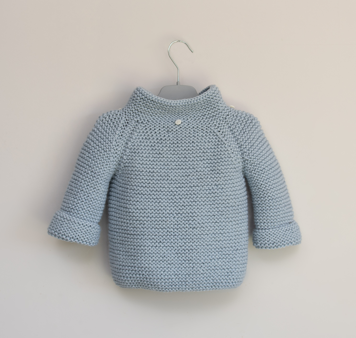 ABRIGO CAPUCHA MERINO PELO NATURAL BOLSILLOS CELESTE 8