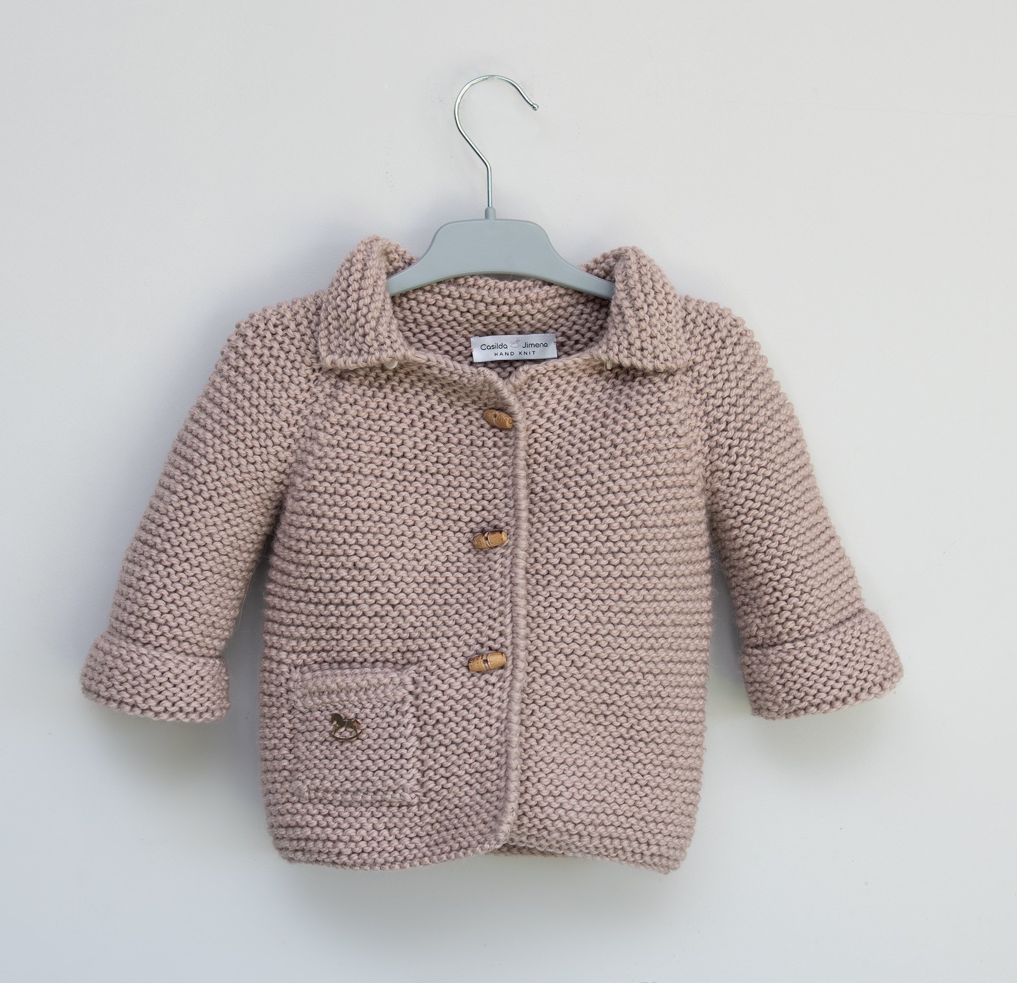 ABRIGO CAPUCHA MERINO PELO NATURAL BOLSILLOS ROSA EMPOLVADO 3