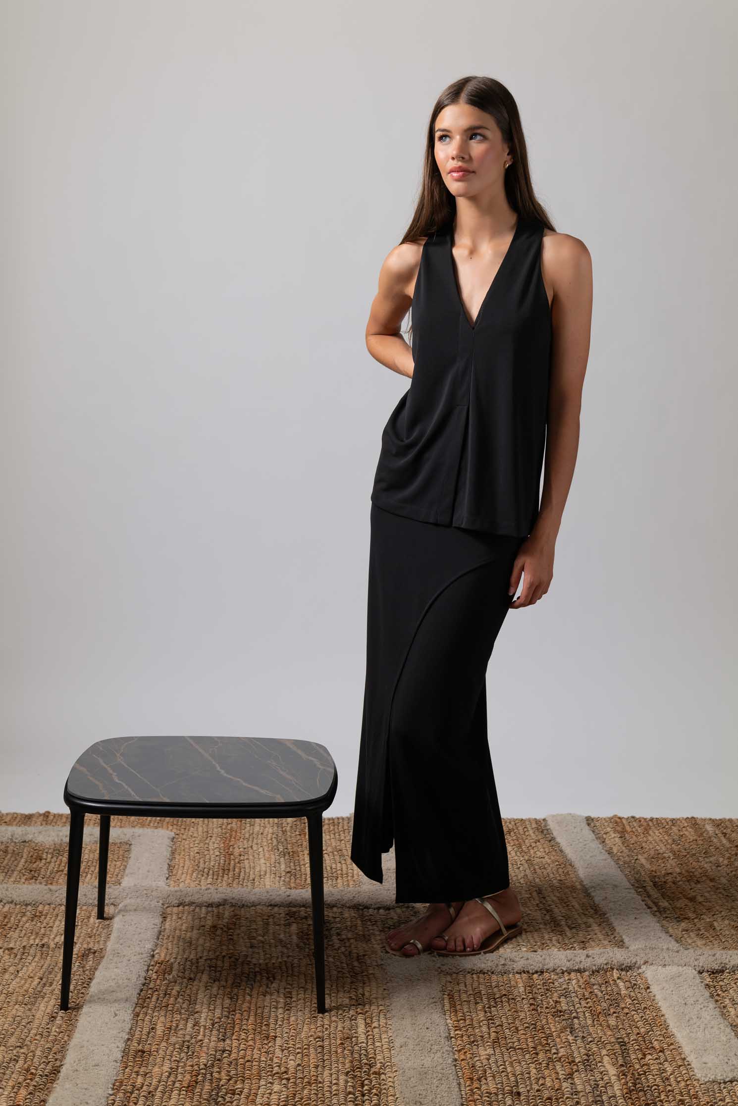 CUERPO GABI NEGRO 2