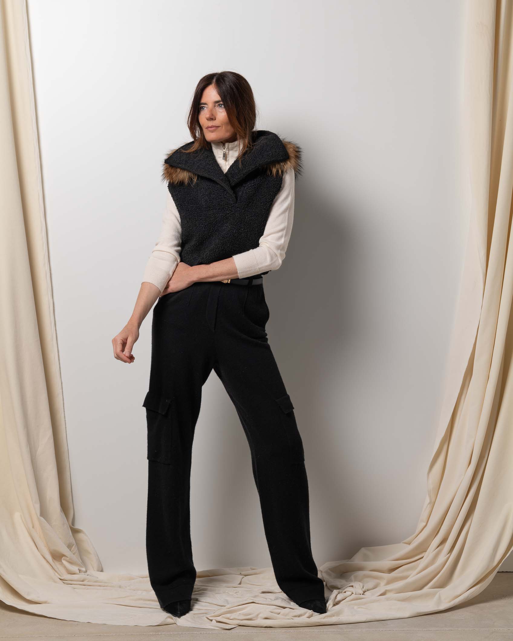 CHALECO BORREGUITO BLACK TALLA S/M NEGRO 2