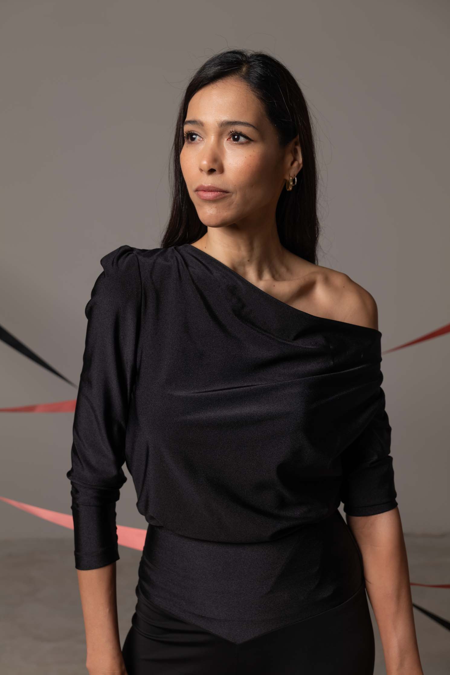 CUERPO LEONIE NEGRO 6