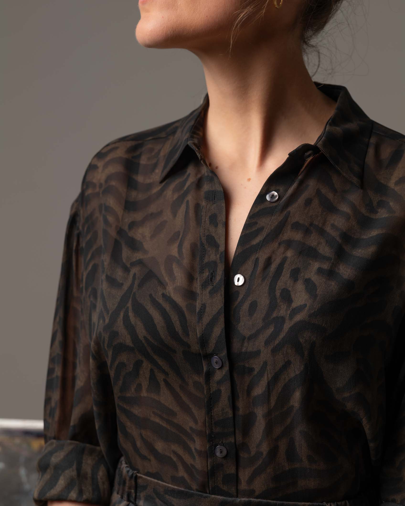 CAMISA LENCERA GREEN ZEBRA PRINT 3