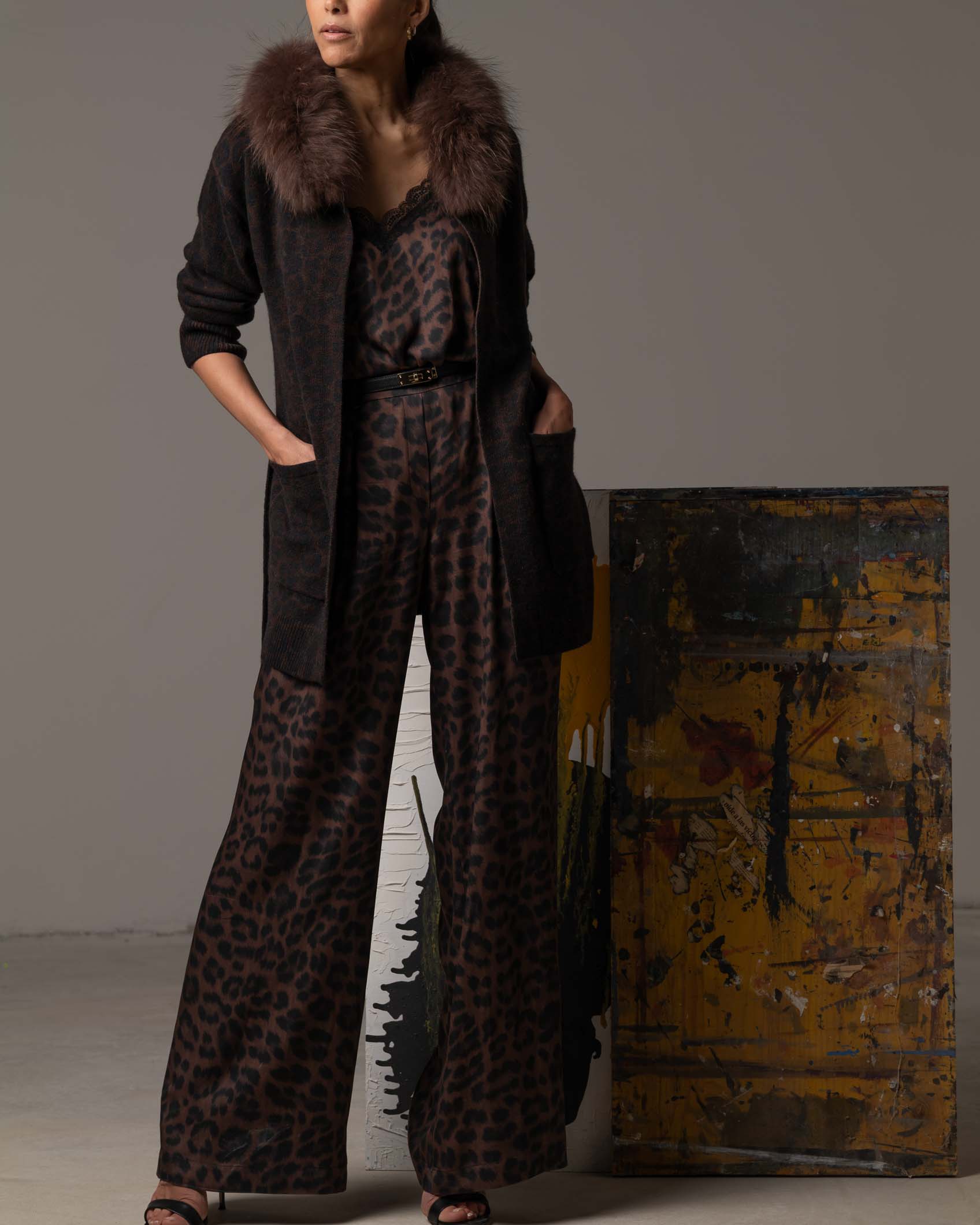 PANTALON PINZAS NAVY MOCCA 2