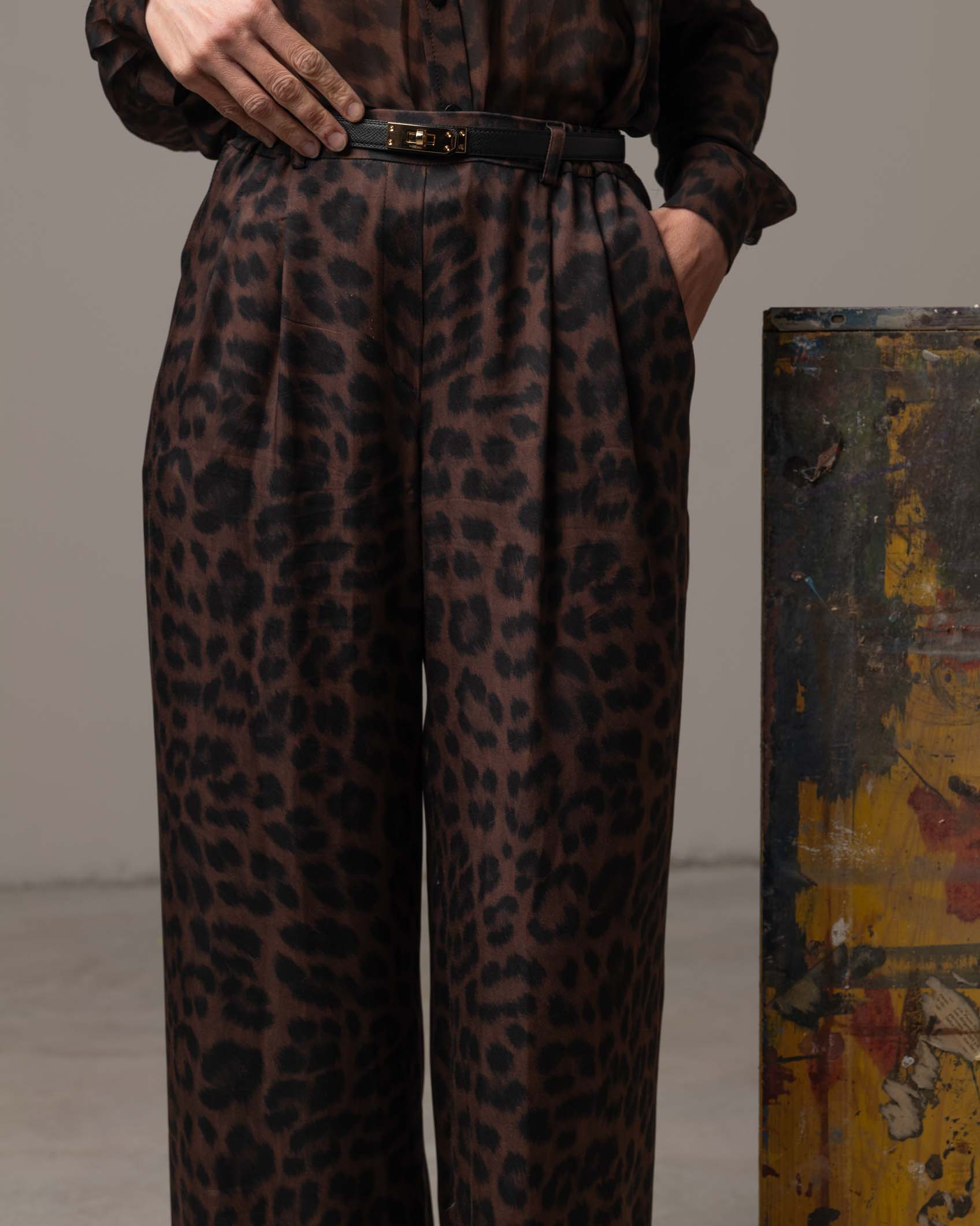 PANTALON PINZAS NAVY MOCCA 4