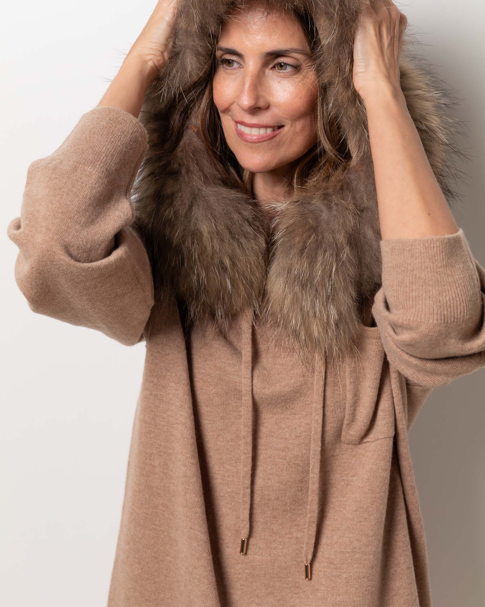JERSEY OVER BOLSILLO CASHMERE ROCK CAMEL 5