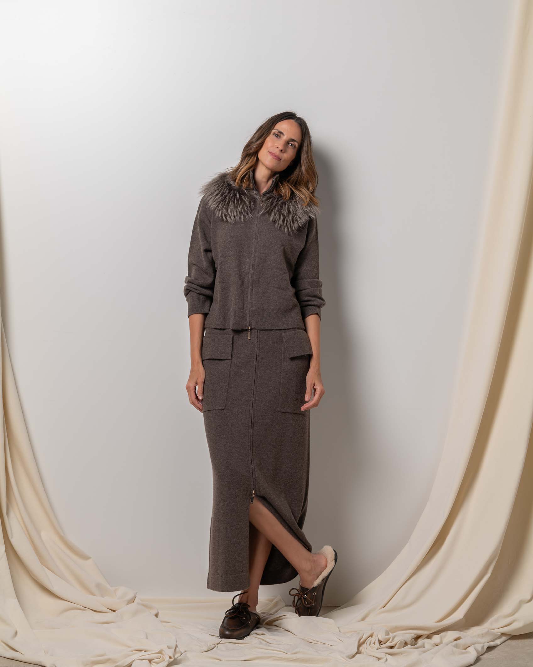 FALDA ZIPPER CASHMERE DARK MINK 2