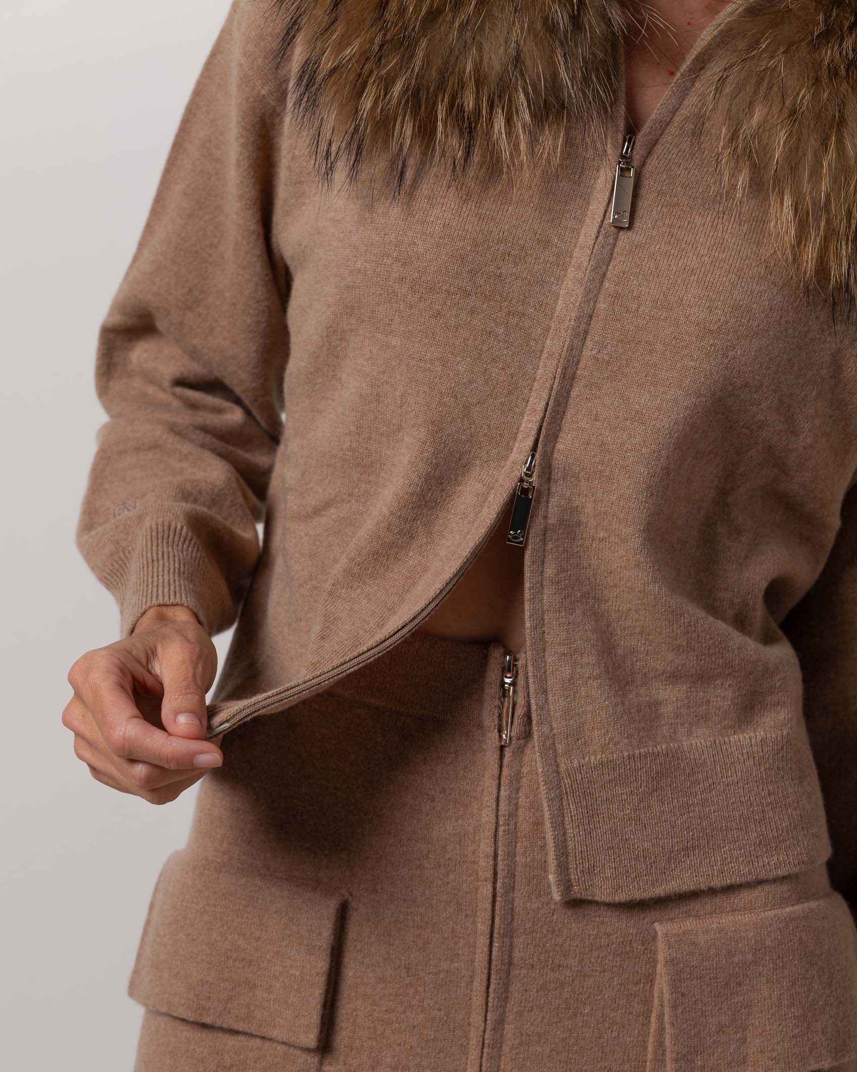 CARDIGAN ZIPPER CASHMERE ROCK CAMEL 8