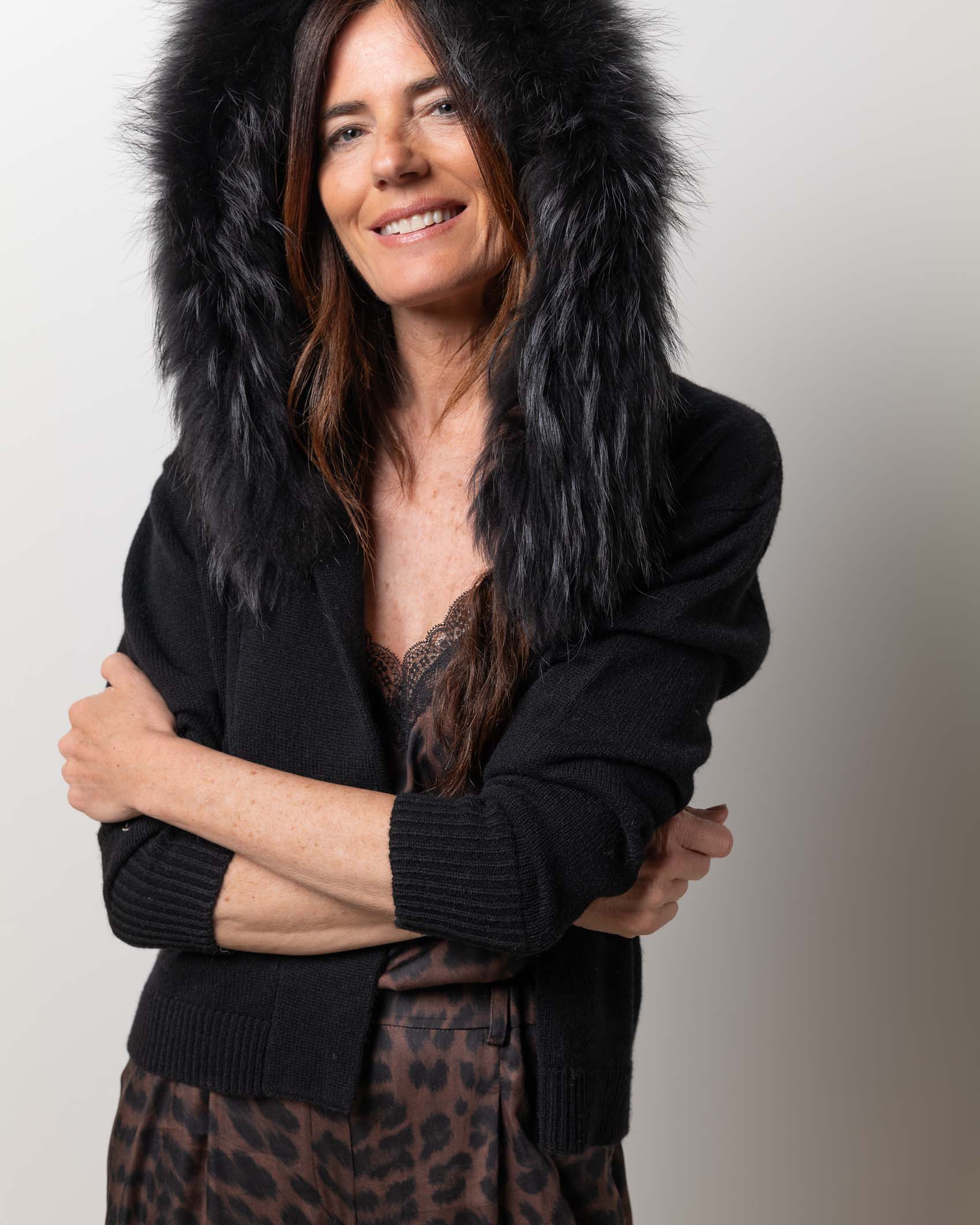 BOLERO CAPUCHA CASHMERE NEGRO 6