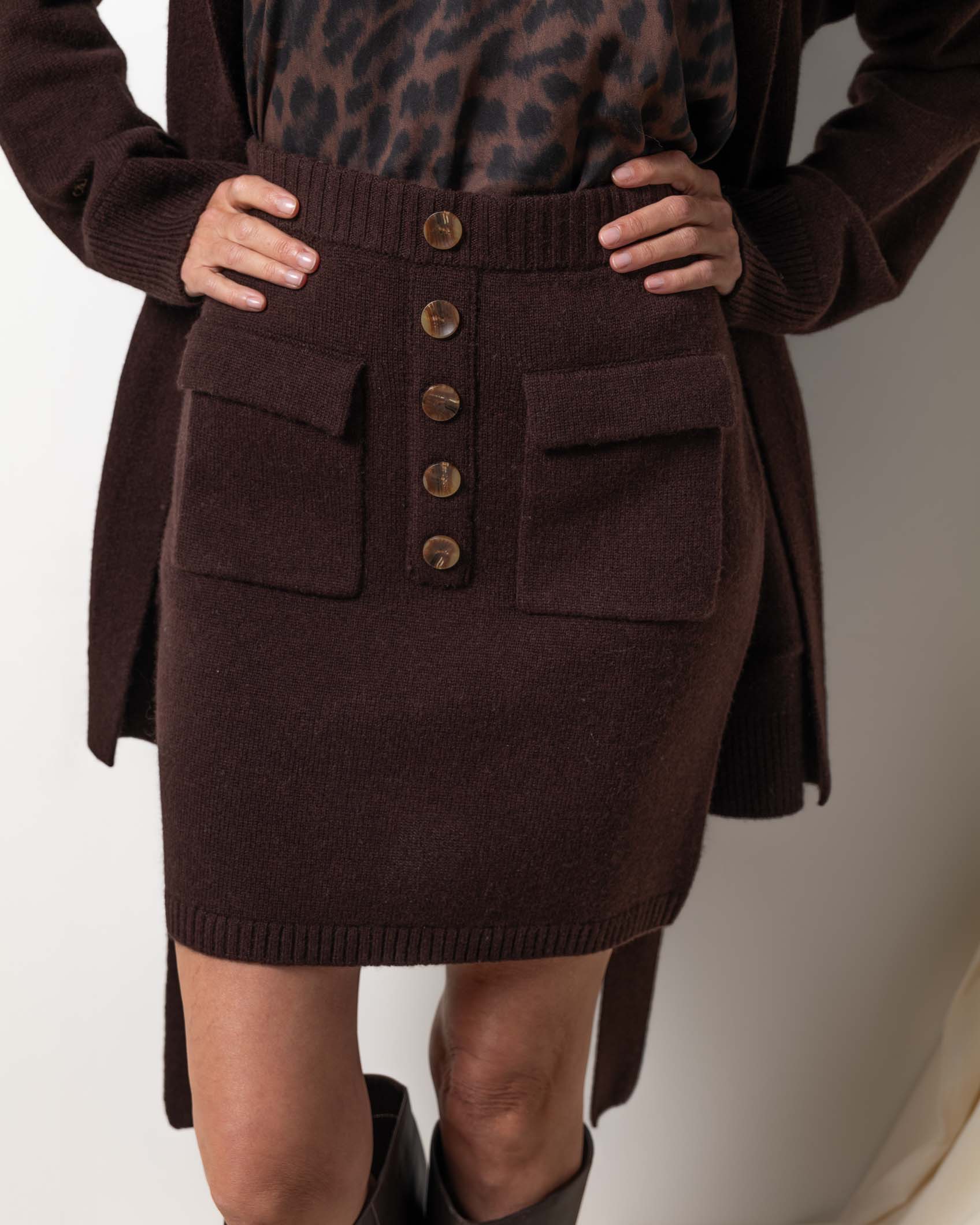 MINI FALDA BOLSILLOS CASHMERE CHOCOLATE BROWN