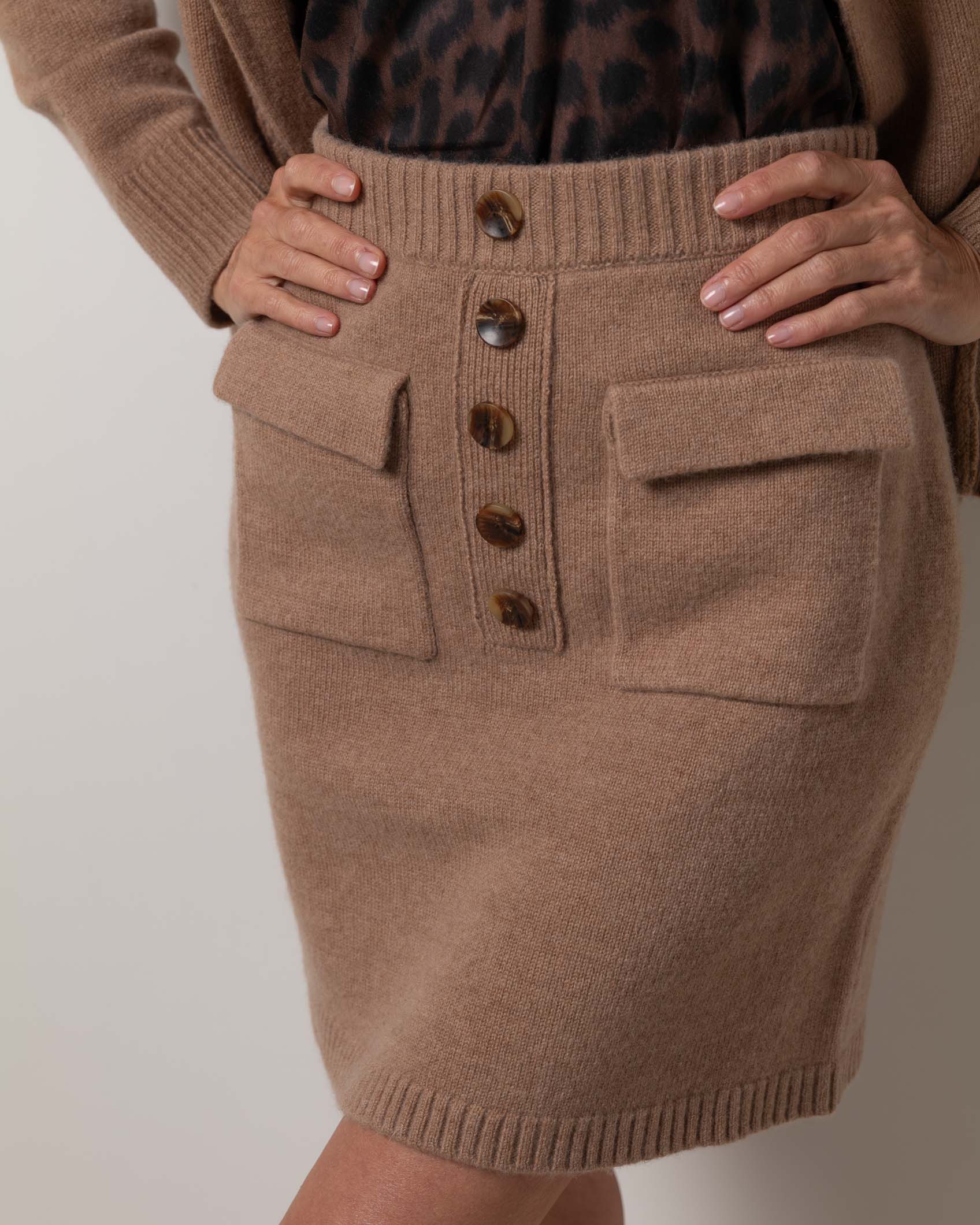 MINI FALDA BOLSILLOS CASHMERE ROCK CAMEL
