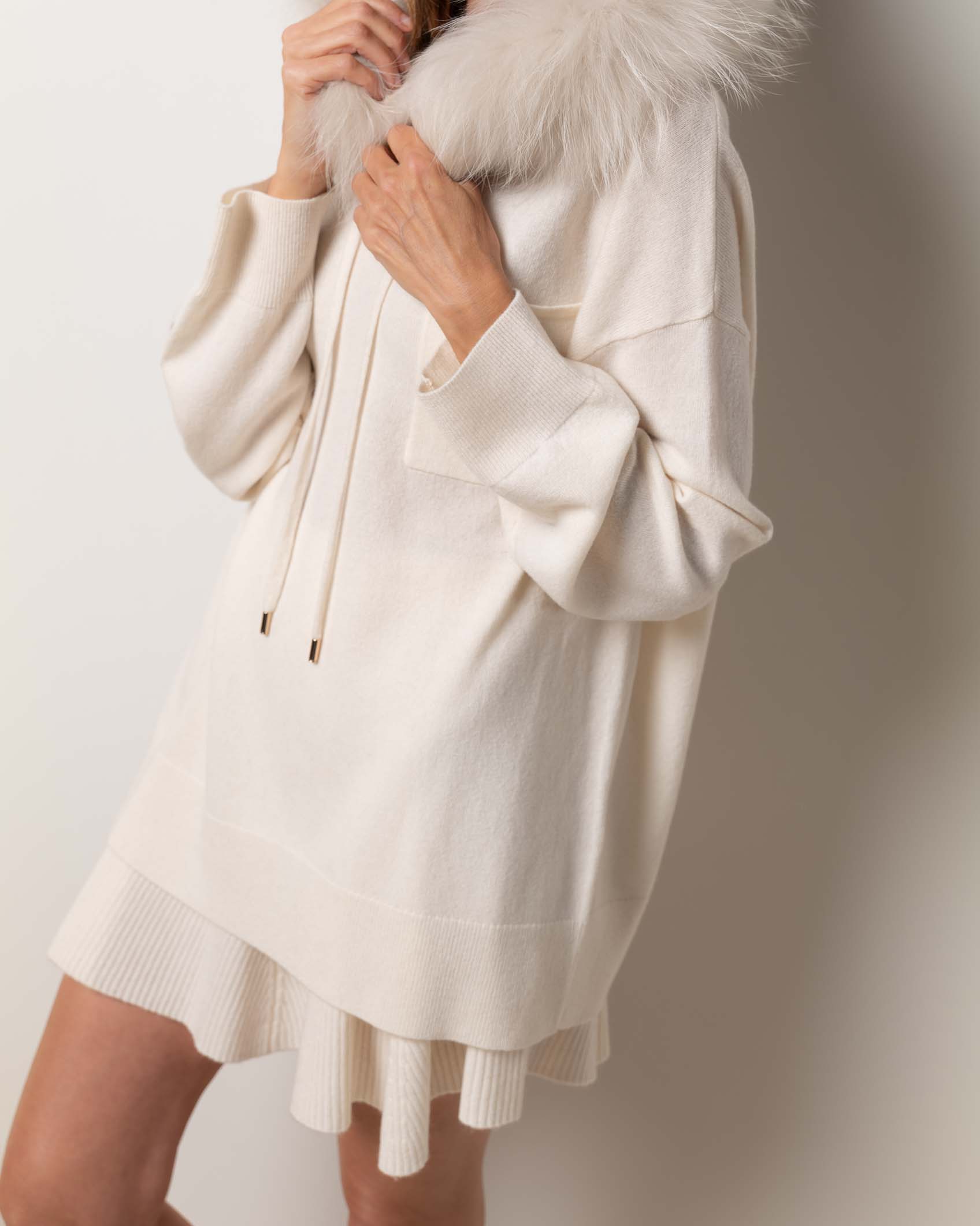 SHORT FLARED SKIRT CASHMERE BEIG 3