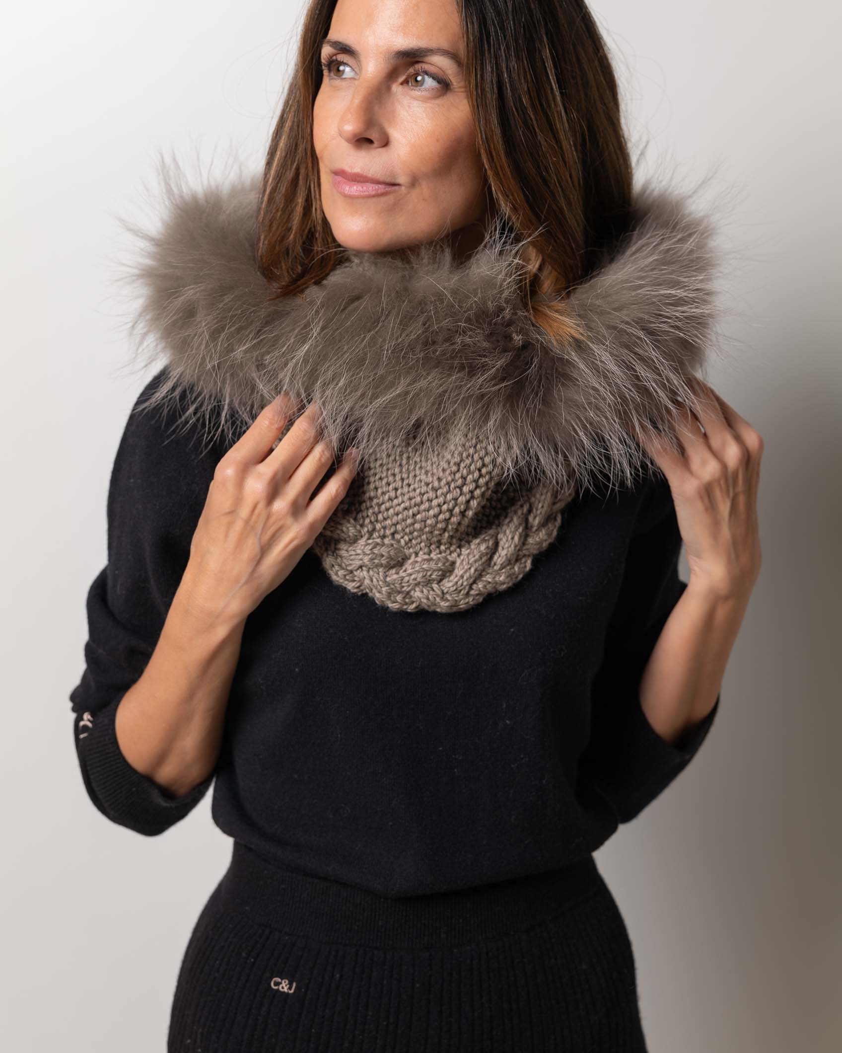 CAPUCHA PUNTO ARTESANAL TALLA UNICA DARK MINK