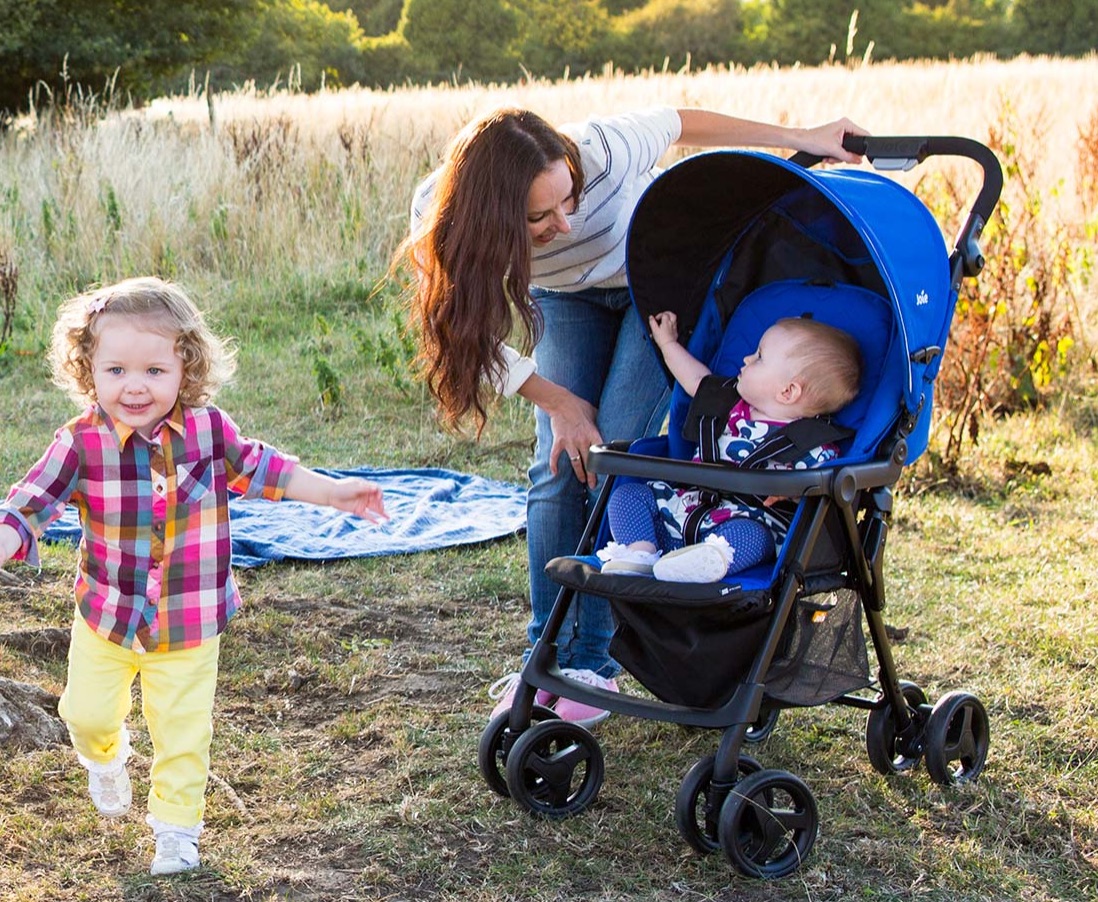 UNA SILLA DE PASEO PARA CADA NECESIDAD · JOIE
