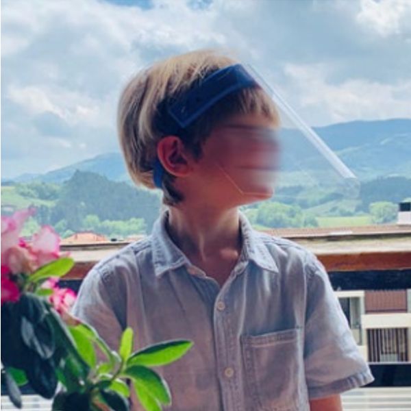 PANTALLA FACIAL PLASTICO INFANTIL AZUL