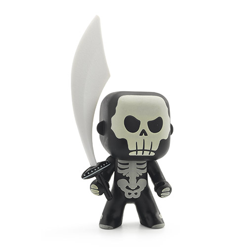 ARTY TOYS SKULLY