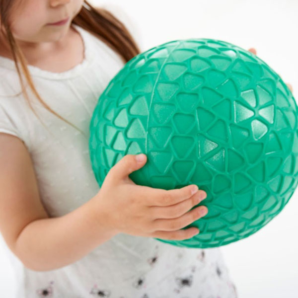 PELOTA PLASTICO FACIL AGARRE 25CM