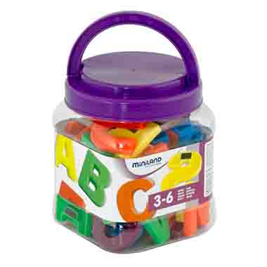 LETRAS MAGNÉTICAS JUMBO MAYUSCULAS 74 P
