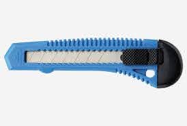 cutter ancho 18mm. economico westcott