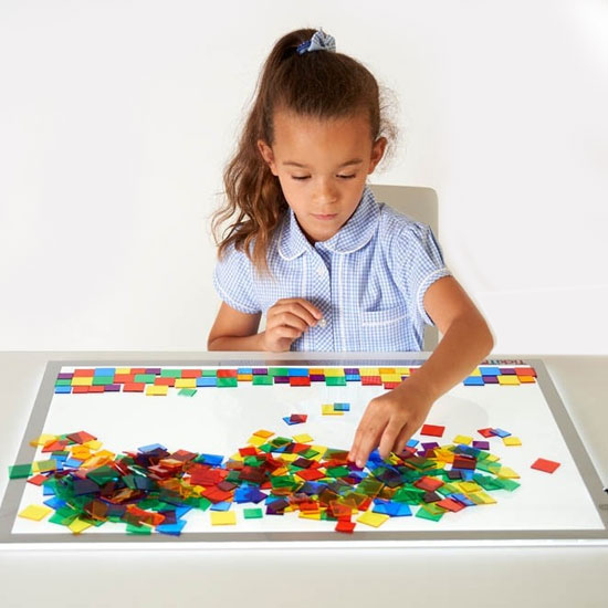 bote de losetas translucidas