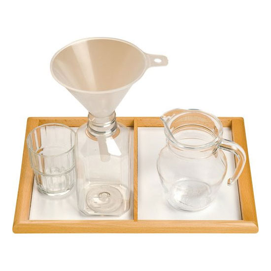 bandeja con recipientes