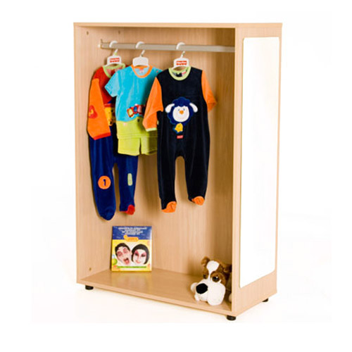 mueble disfraces para pared cerrado