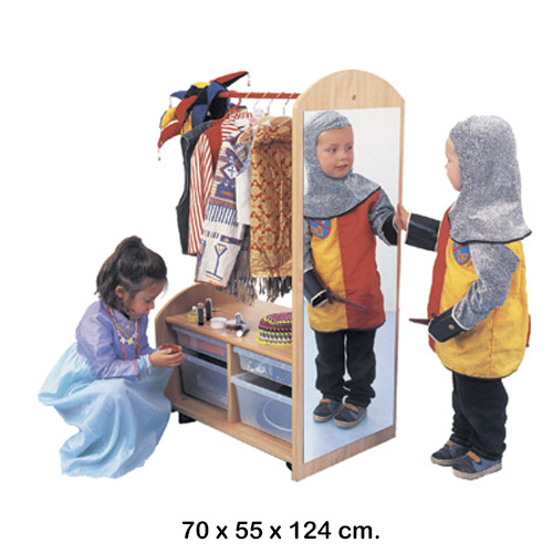 mueble compacto para disfraces